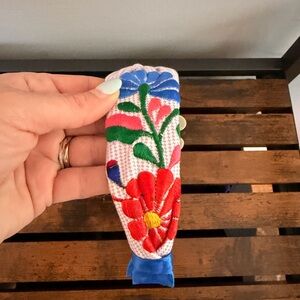 Embroidered Floral Headband